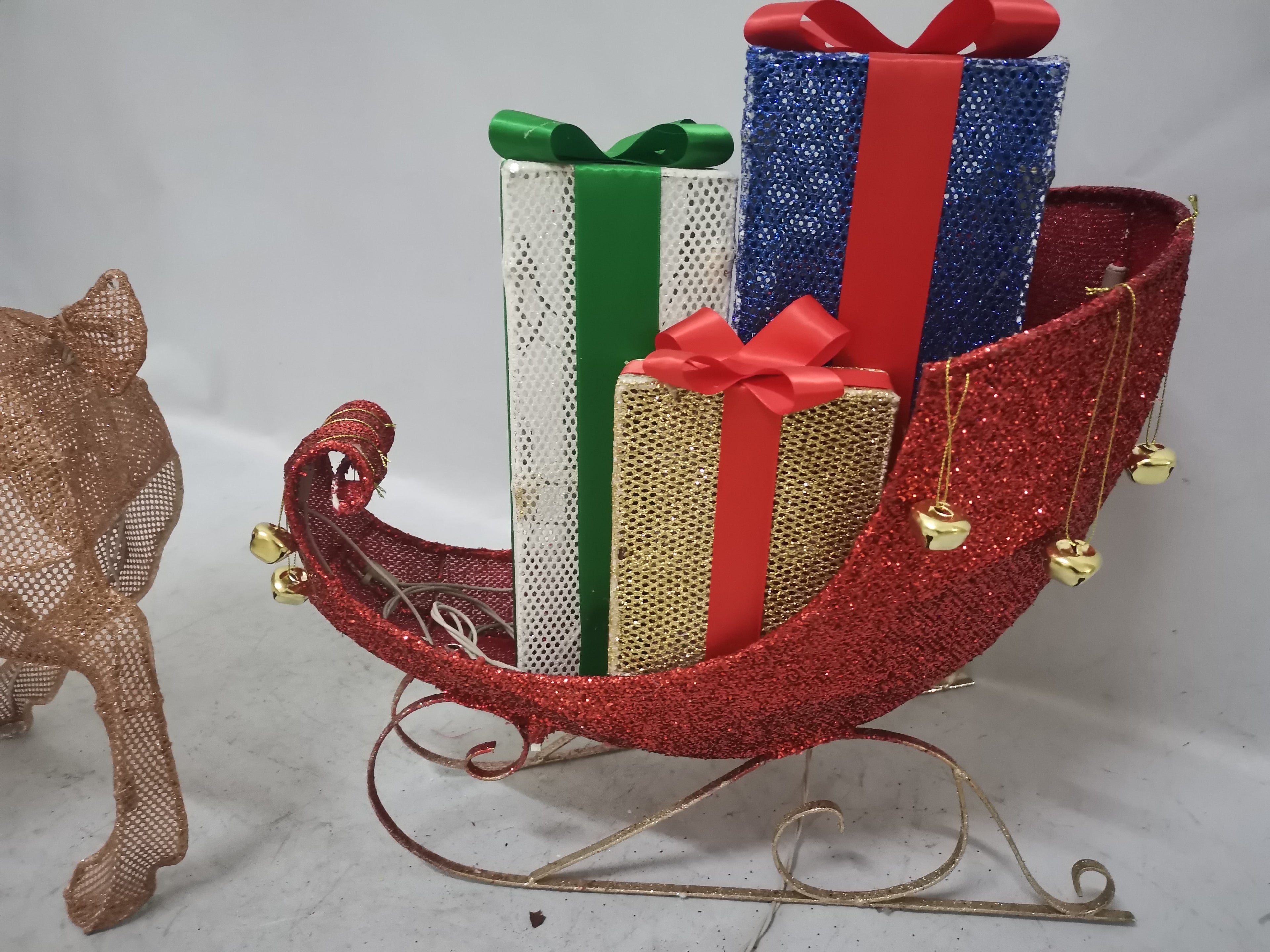 28/18 inch two sizes available, 65-light fabric deer cart decorative light