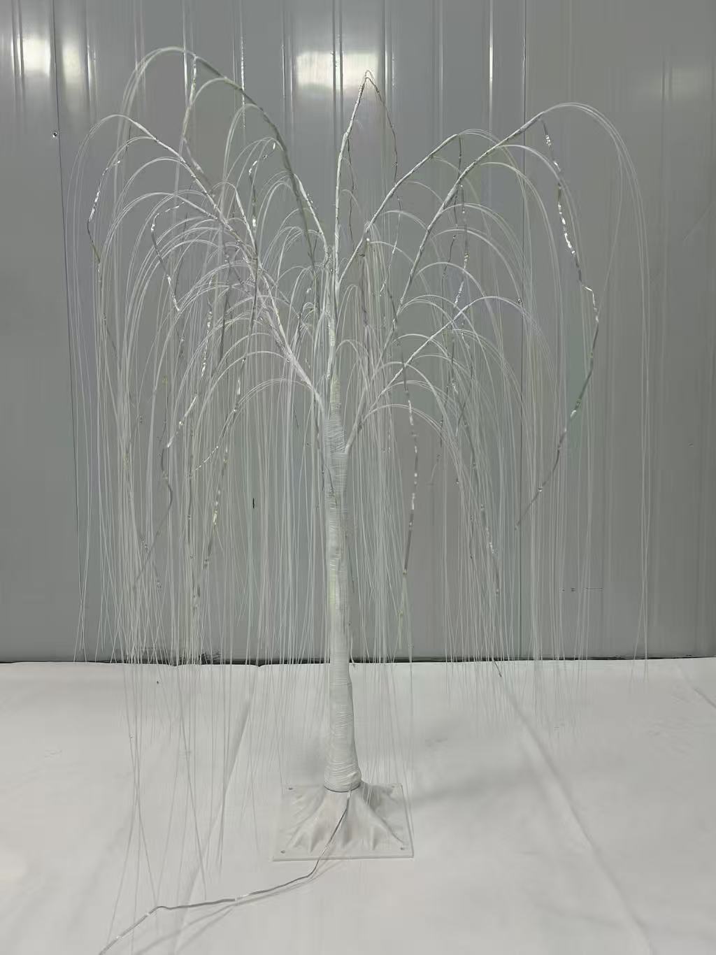 LED Lighted Willow Tree – Decorative Fairy Light Tree