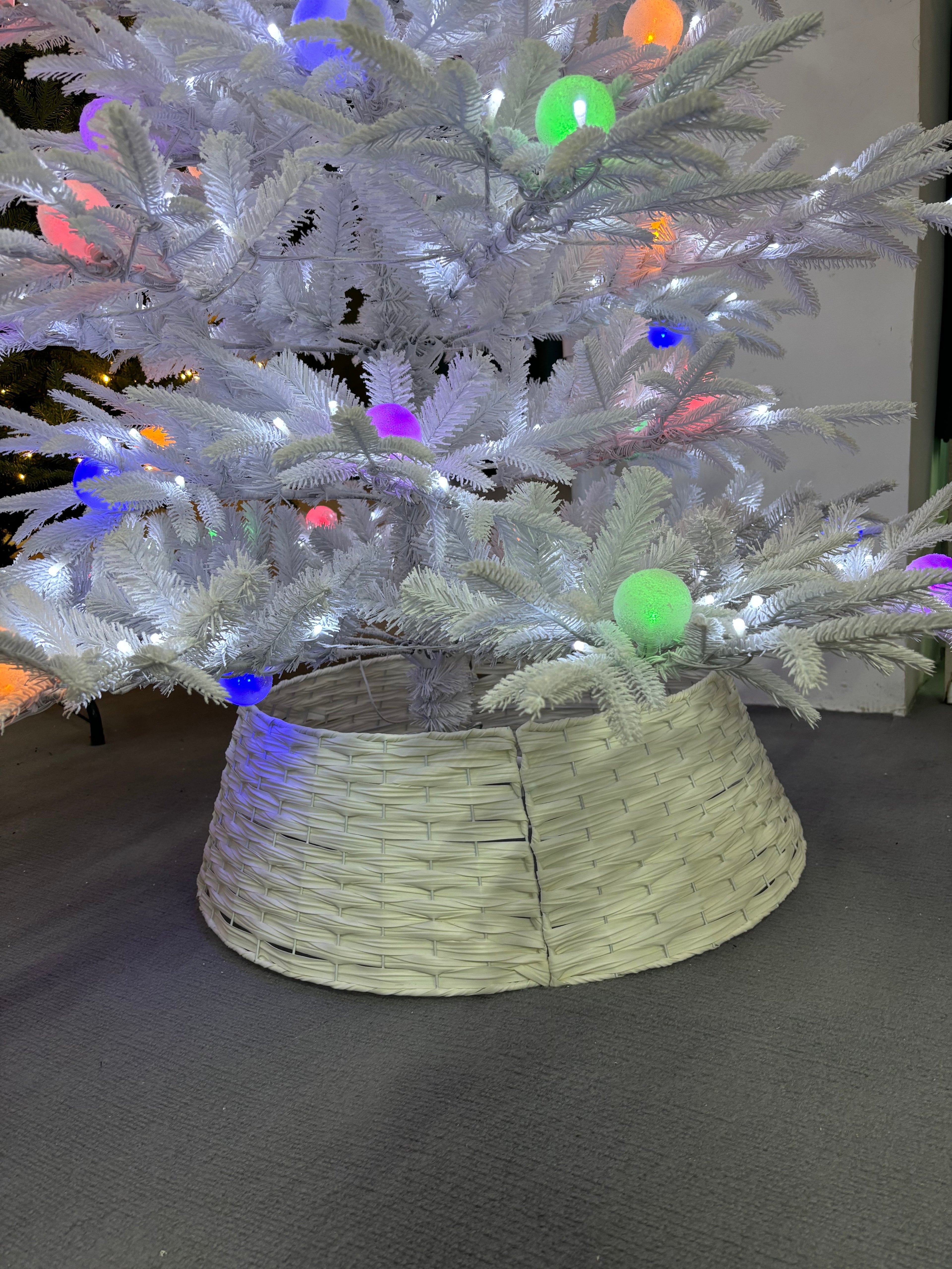 210CM PE Christmas Tree with Lights & Tree Skirt
