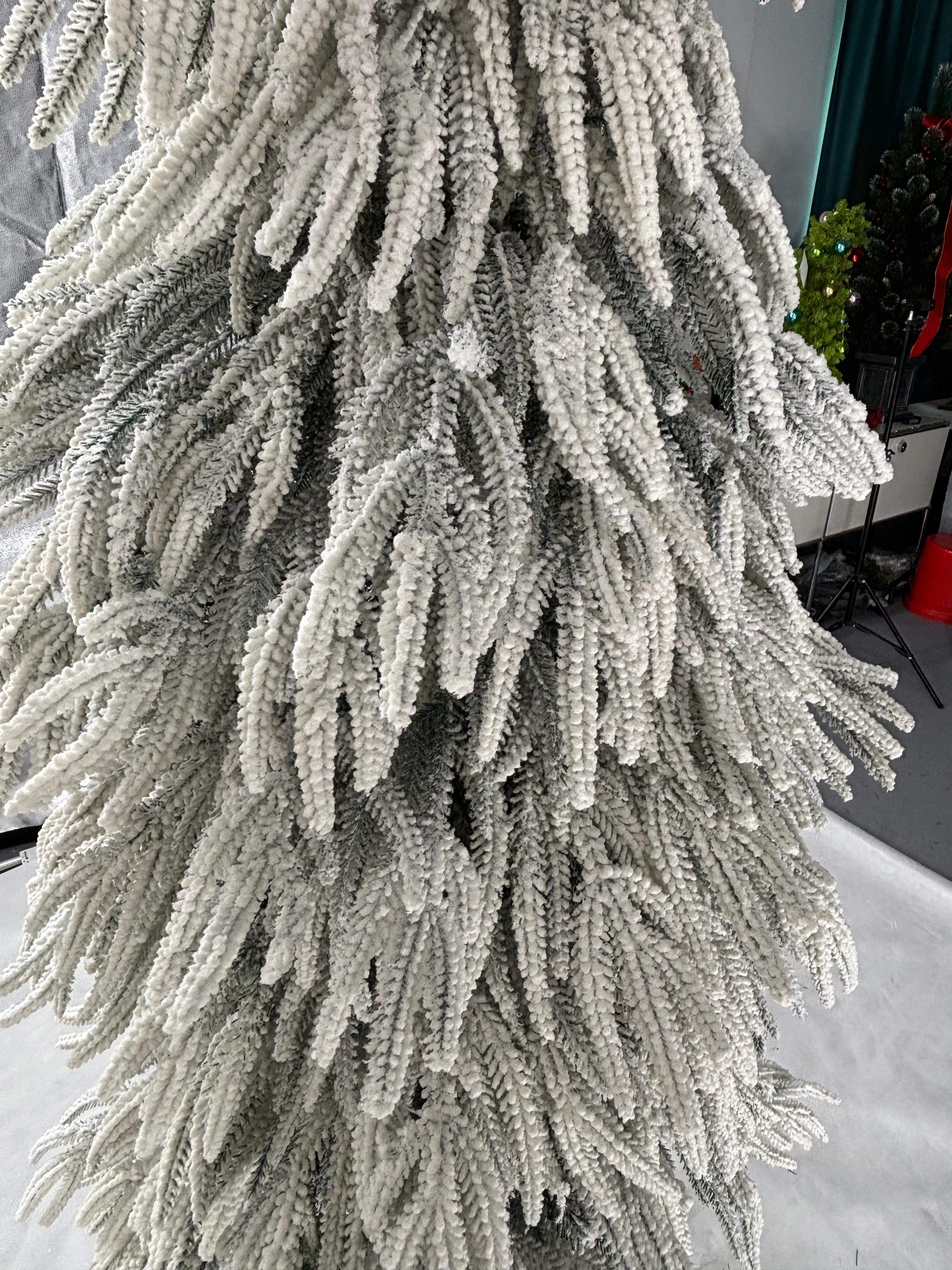 180CM PE Flocked Pencil Christmas Tree