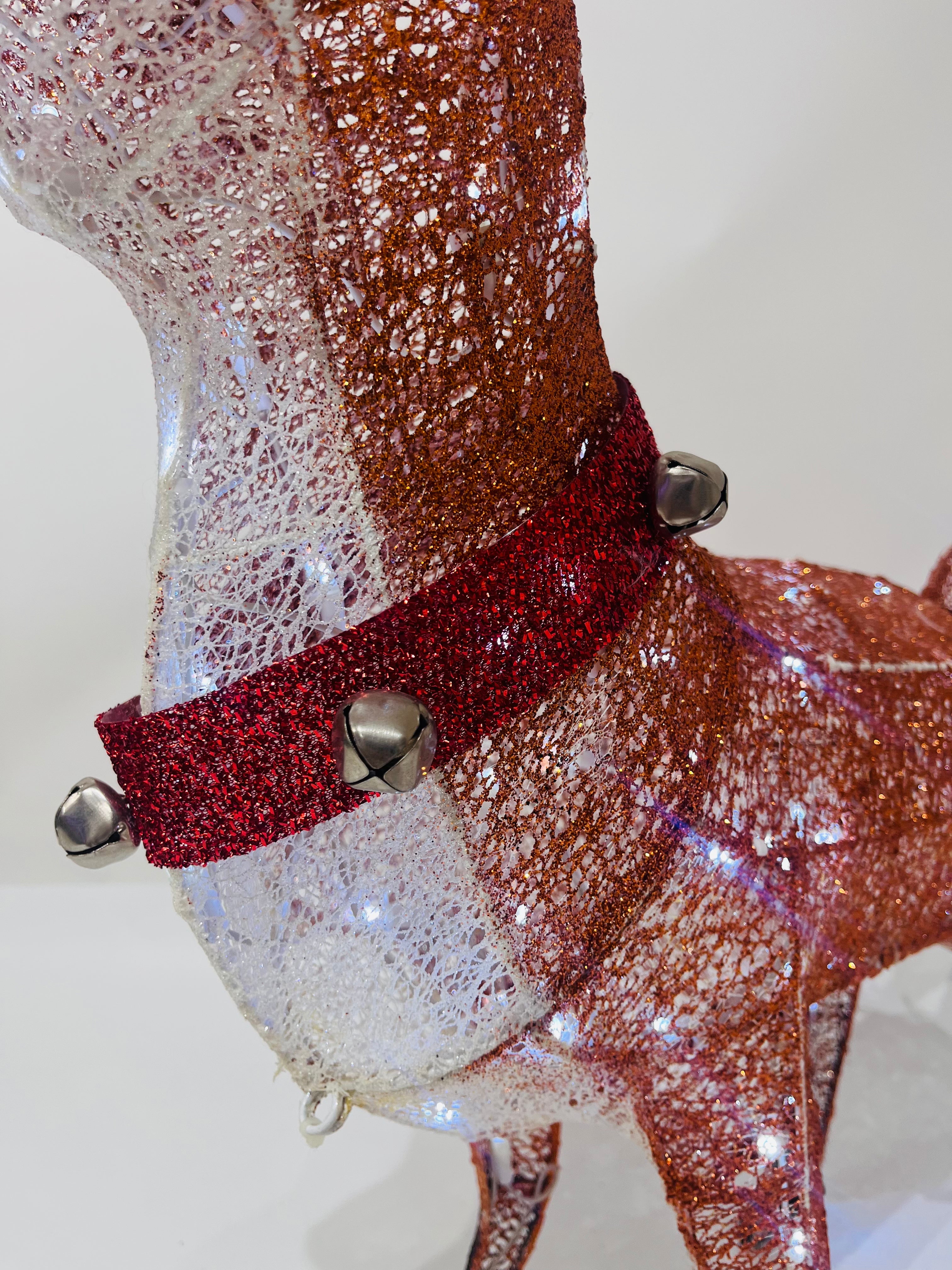 42-inch fabric fox light with 60 LEDs.
