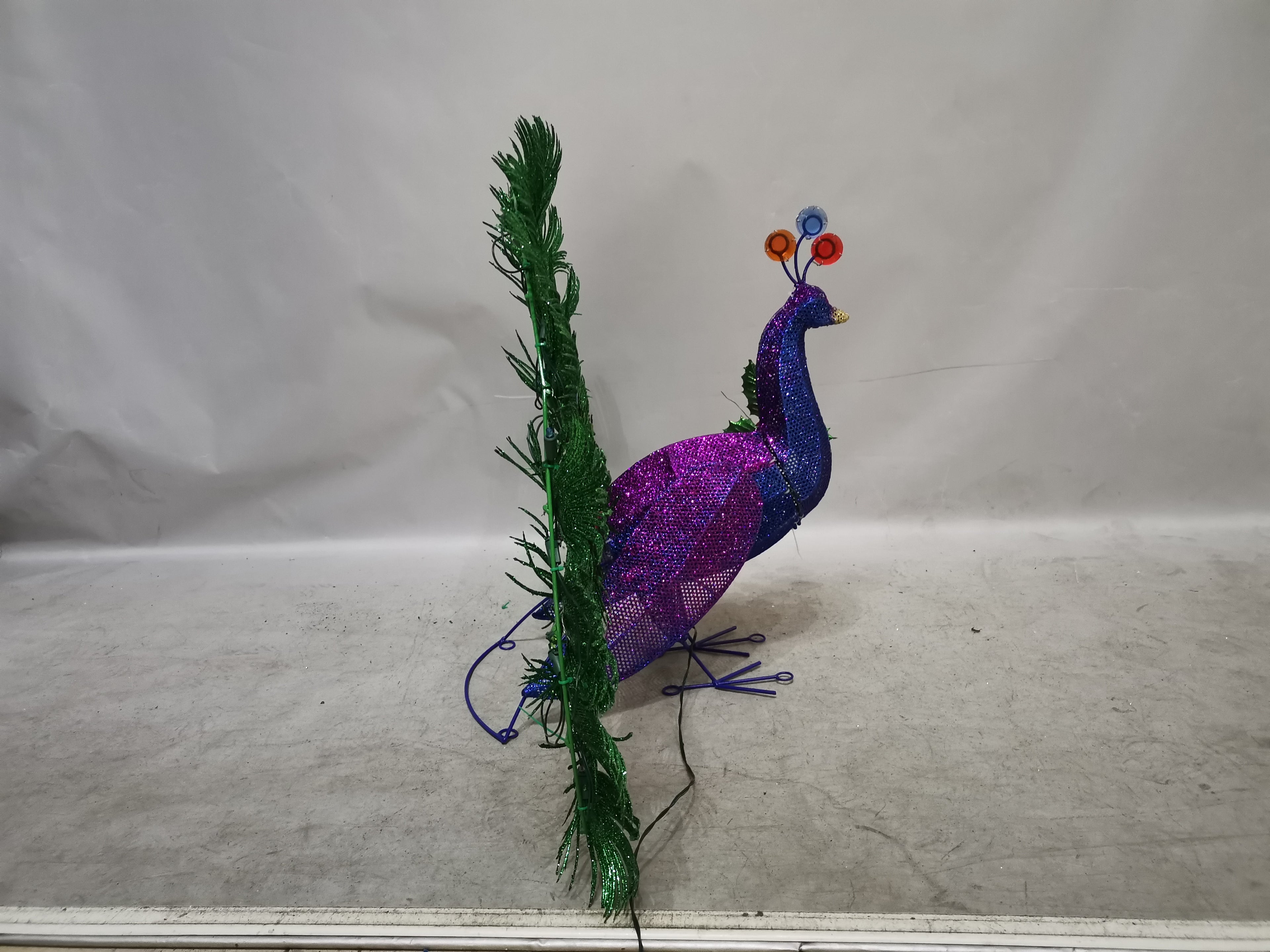 36-inch 90-lamp fabric peacock decorative light