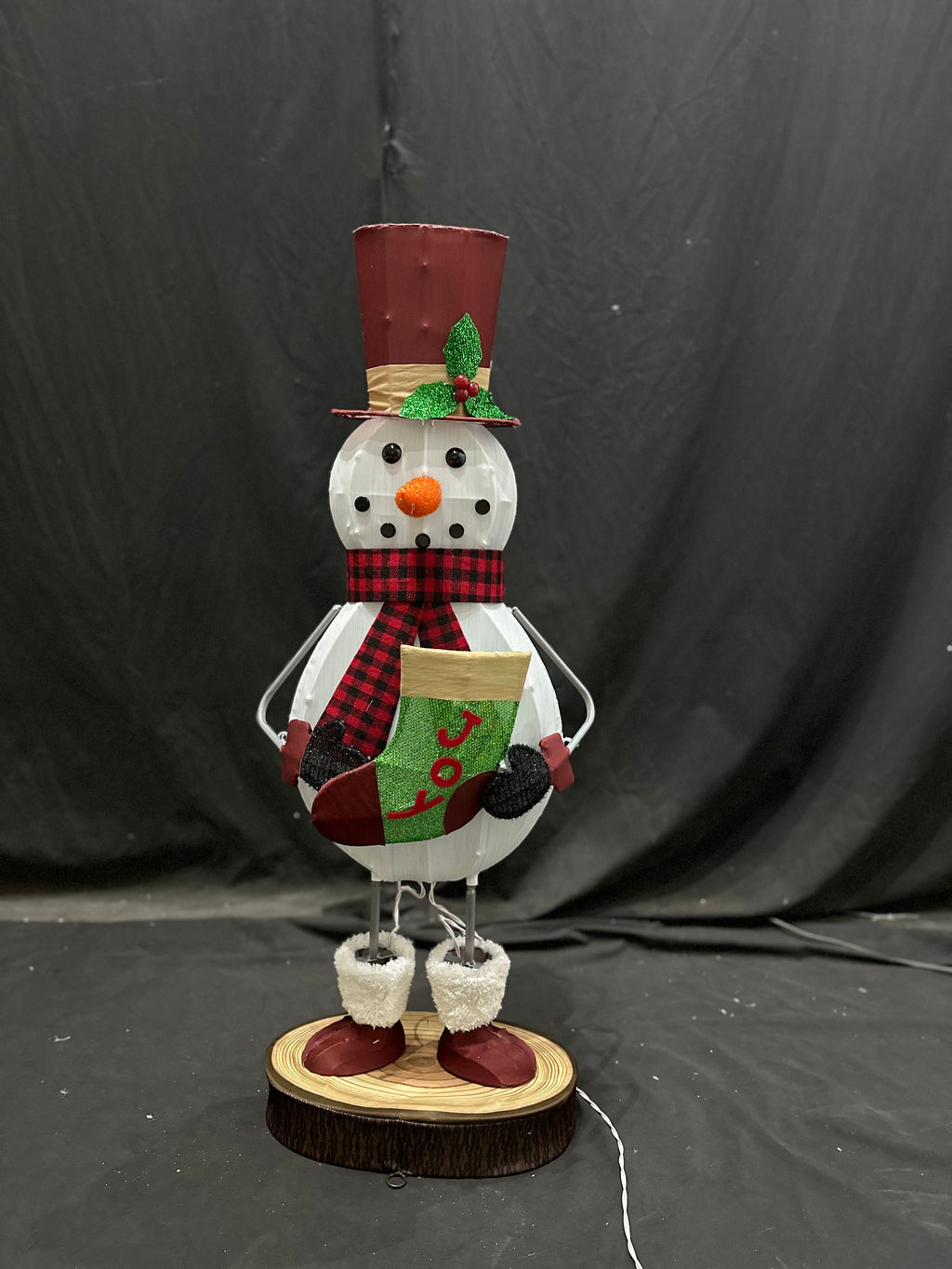 36-inch 60-light fabric stump snowman light