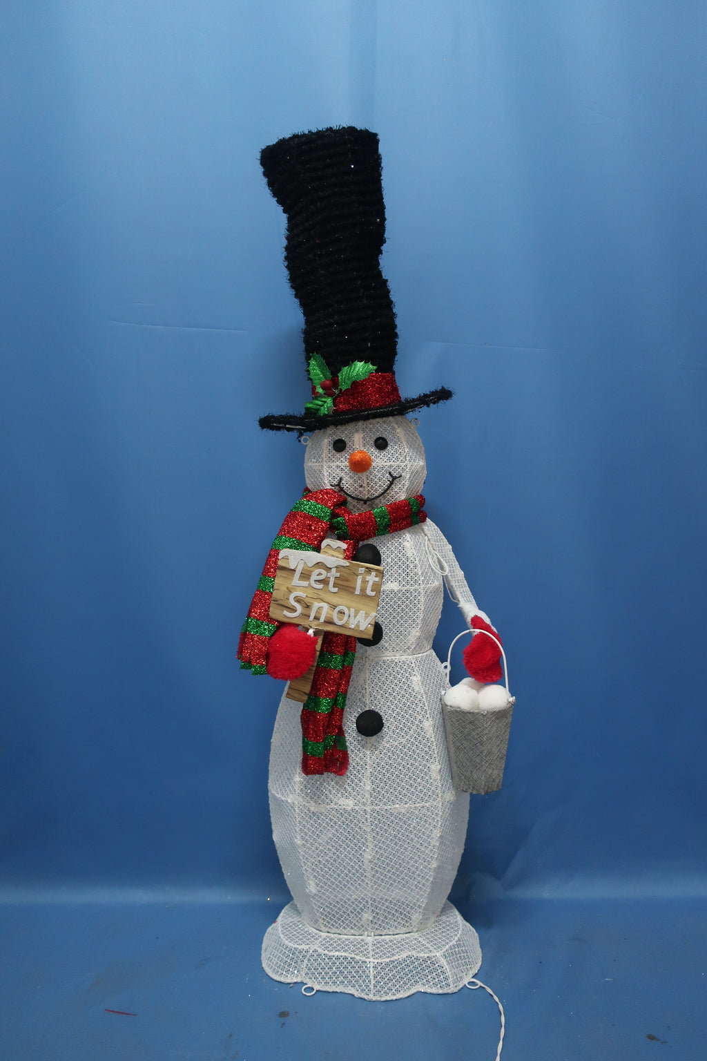 48-inch 70-light fabric top hat snowman light
