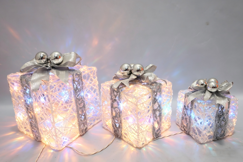 Set of 3 Lighted Gift Boxes (8/10/12"), with 70 warm white LEDs
