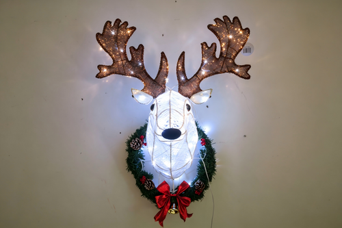 29-inch 70-Light Cotton-Wrapped Reindeer Head Light
