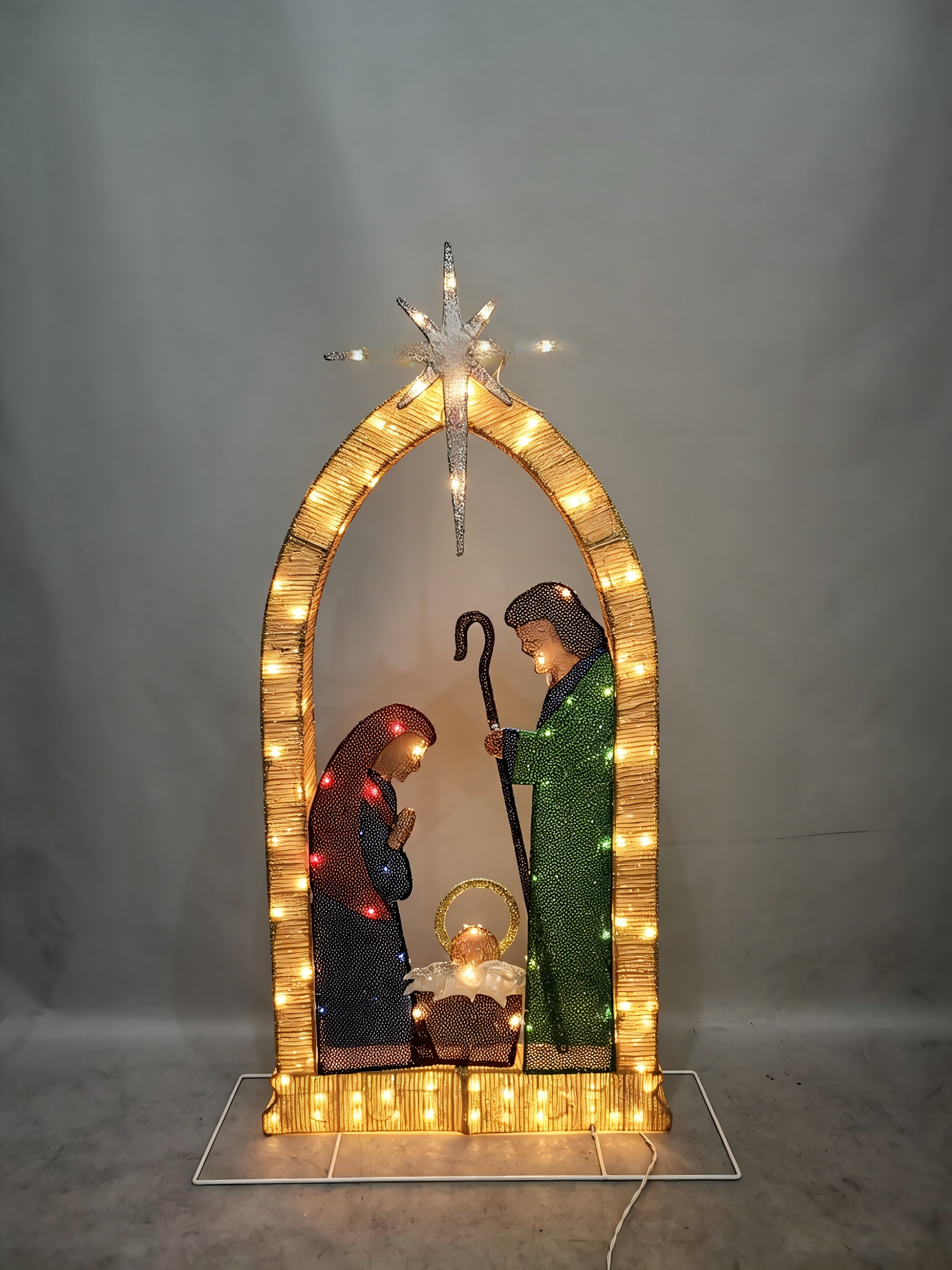 46-inch 100-light cotton-wrapped archway with the Three Wise Men decoration