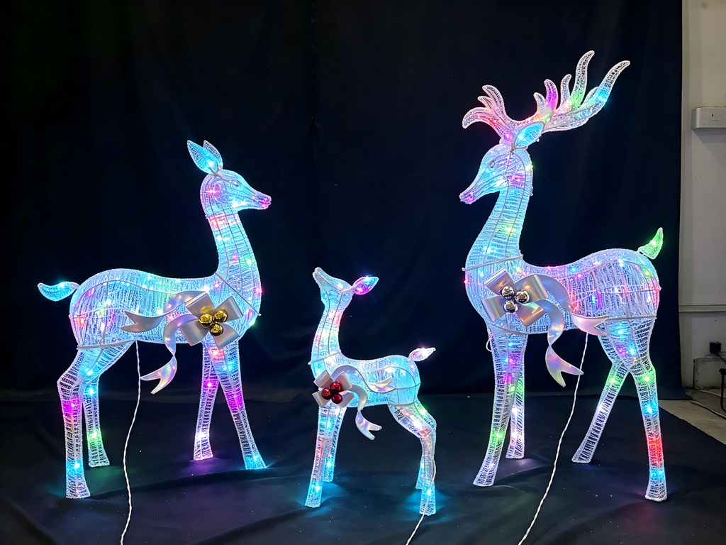 48/40/24-inch mesh fabric four-color deer family lights