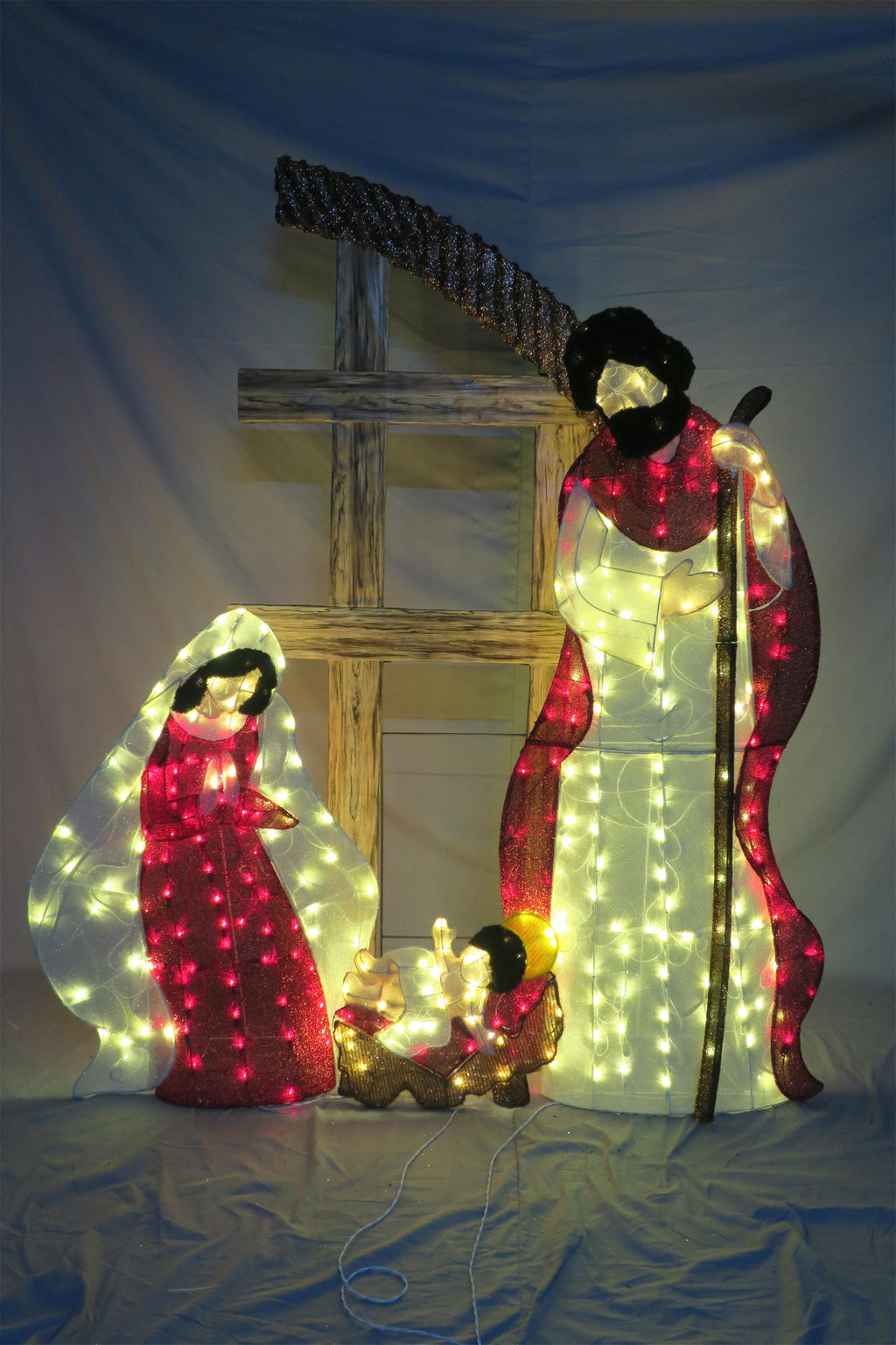72-inch 320-light nativity scene decor with tinsel fabric