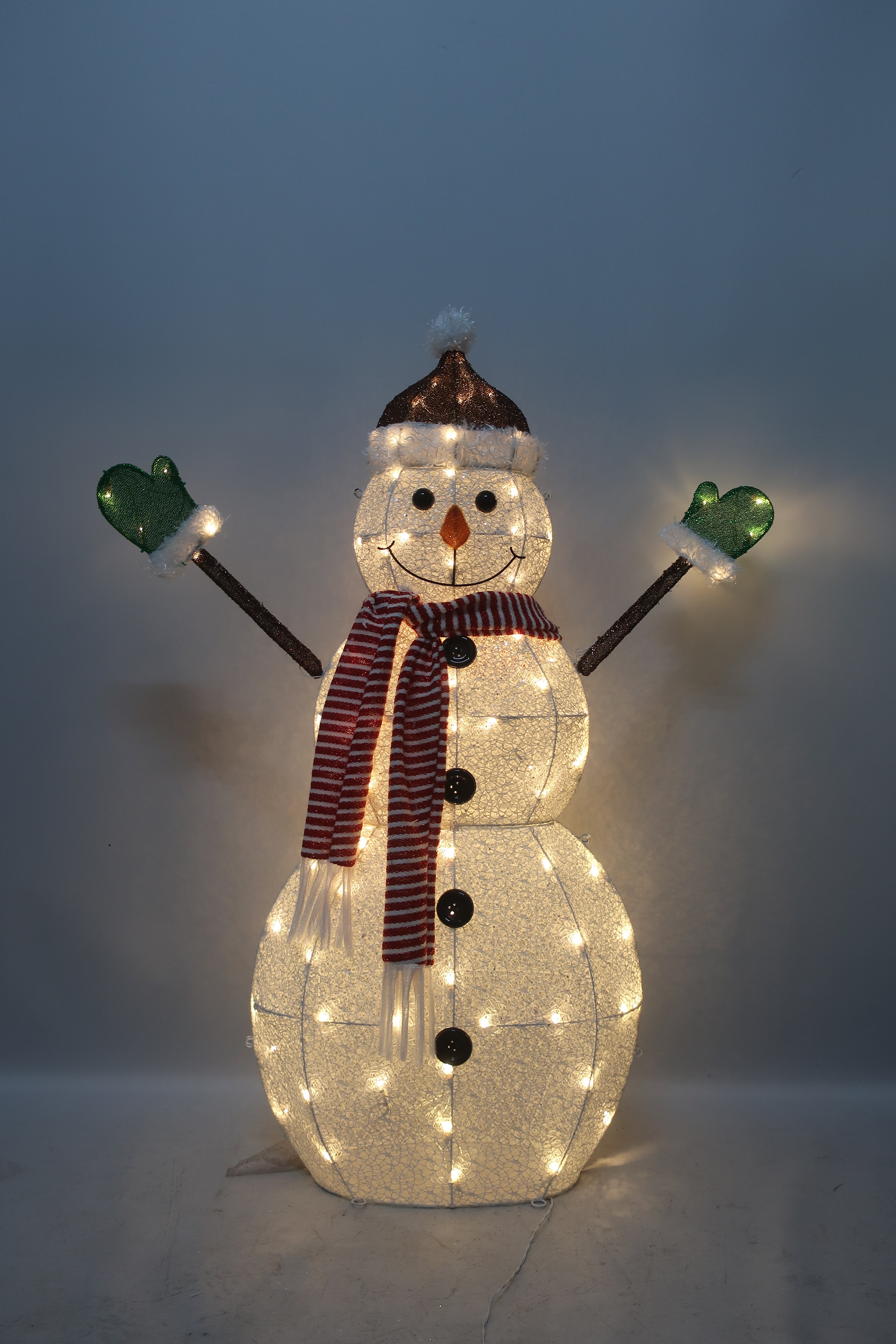 48-inch 105-Light Fabric Snowman Light.