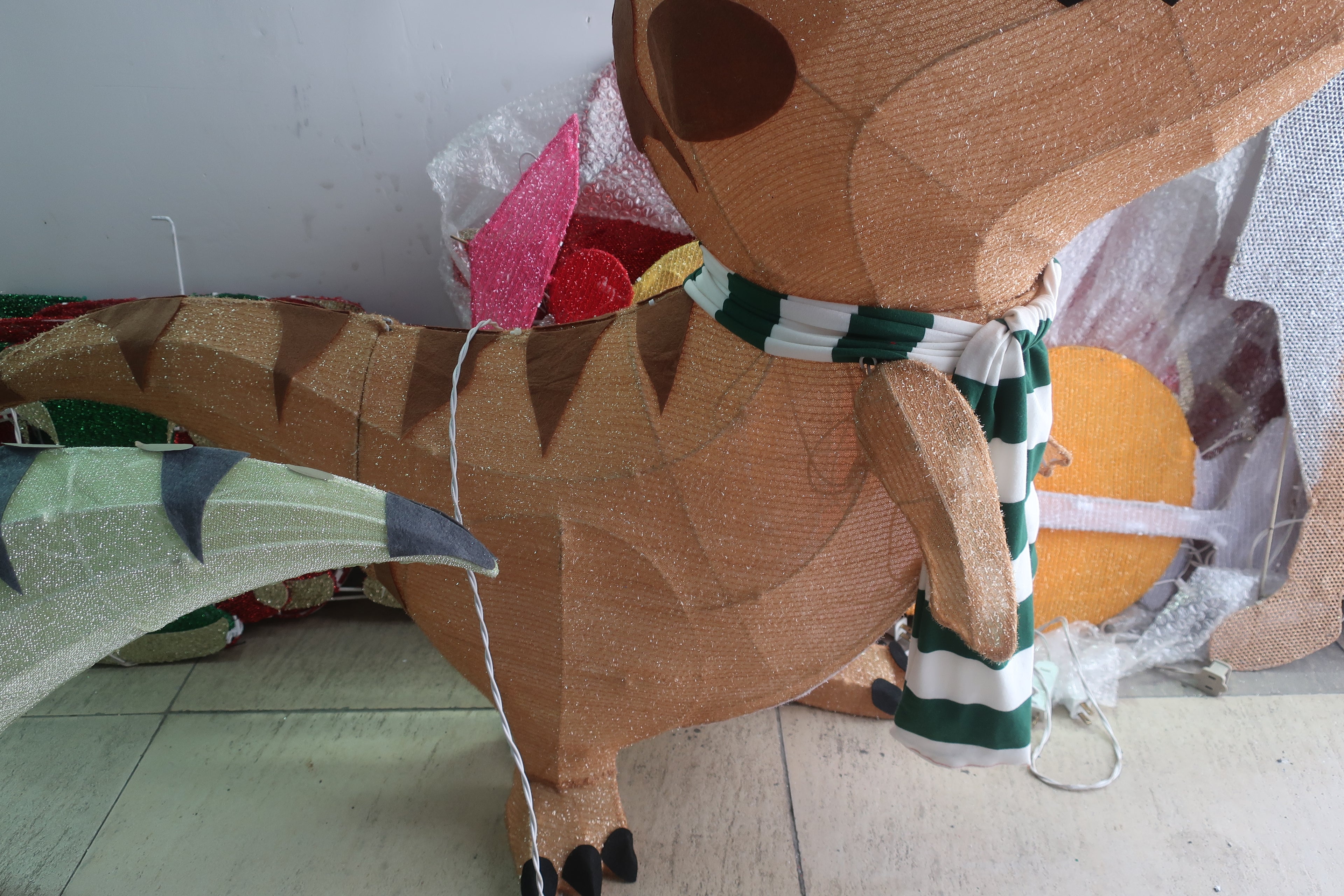 32-inch 80-light glittering fabric yellow dinosaur decoration