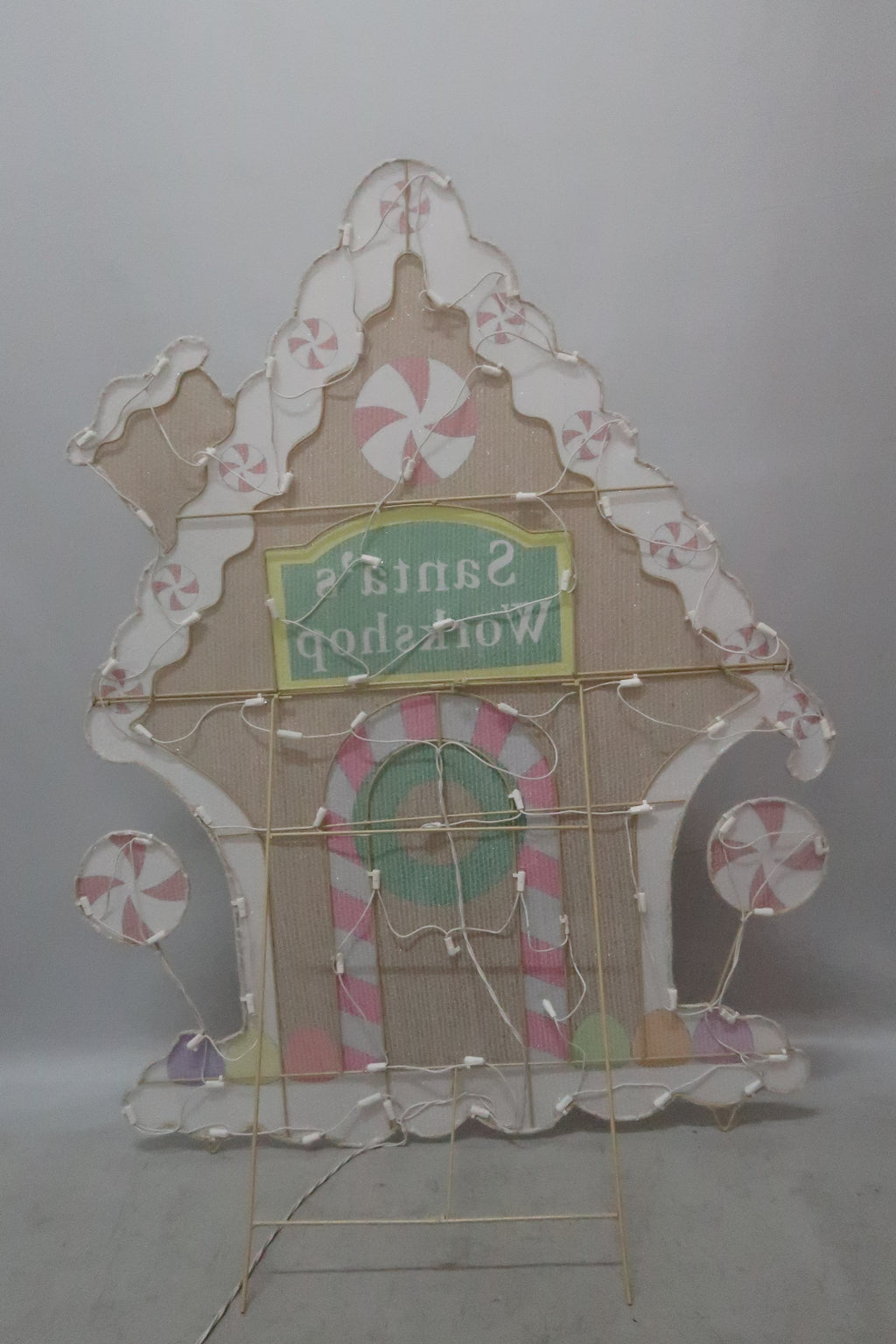 42-inch 70-Light Fabric 2D Gingerbread House Light