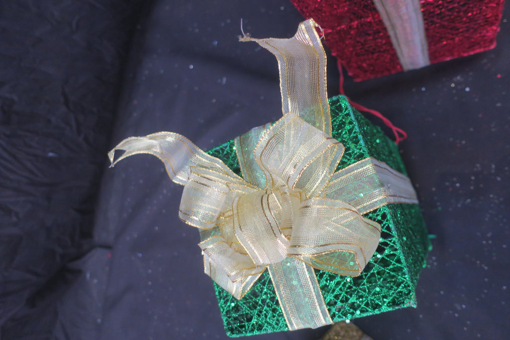 Set of 3 Lighted Gift Boxes (18/15/11") with 70 LEDs