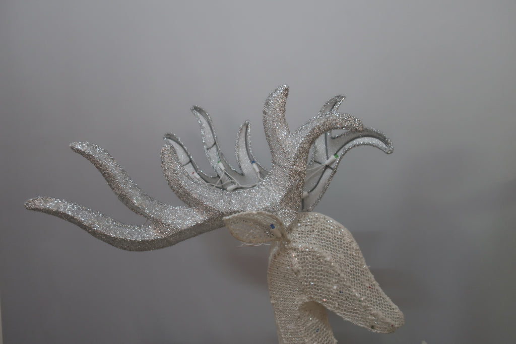 Set of 3 Lighted Reindeer (60/52/36"), with 140+120+70 4-color LED lights