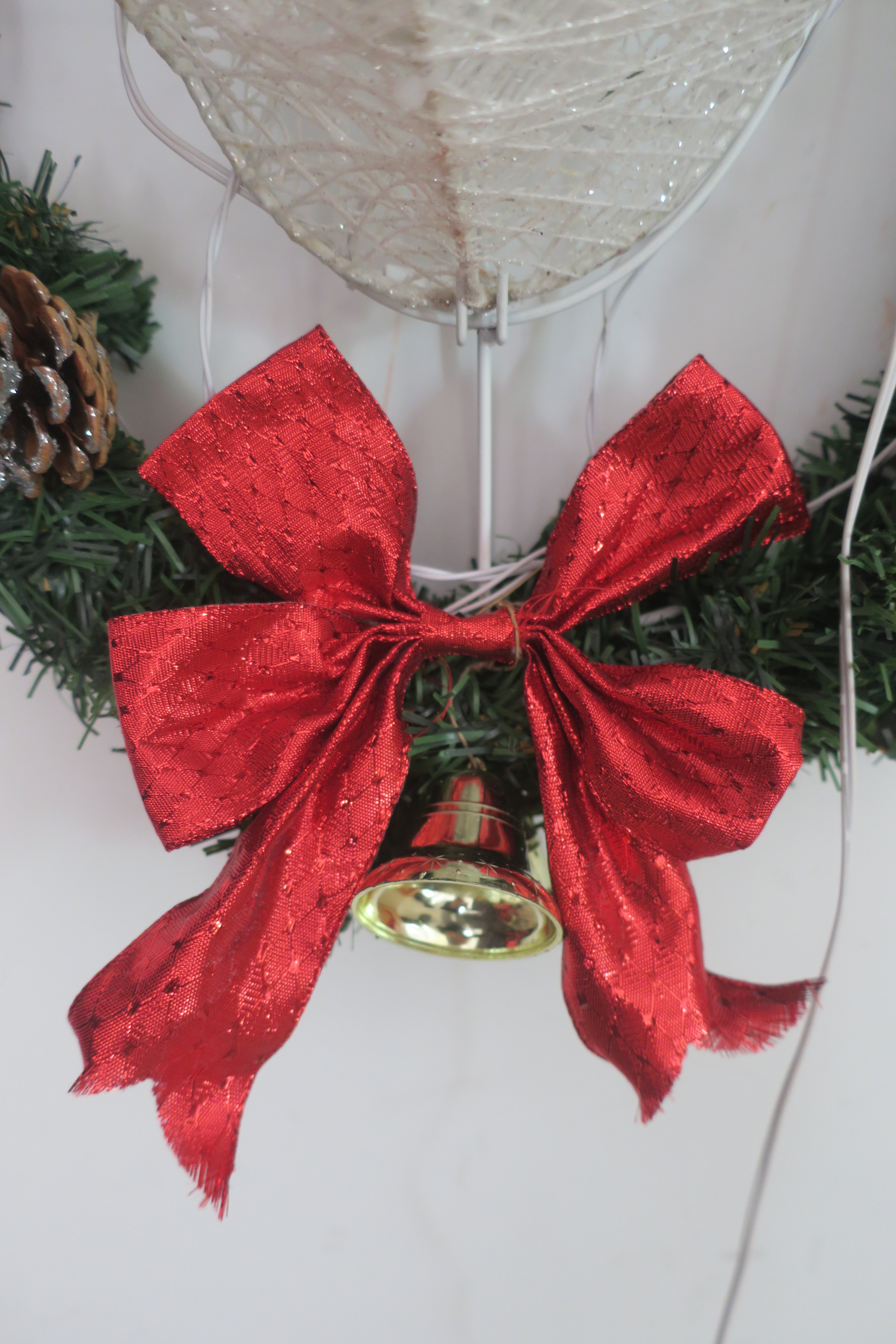 29-inch 70-Light Cotton-Wrapped Reindeer Head Light
