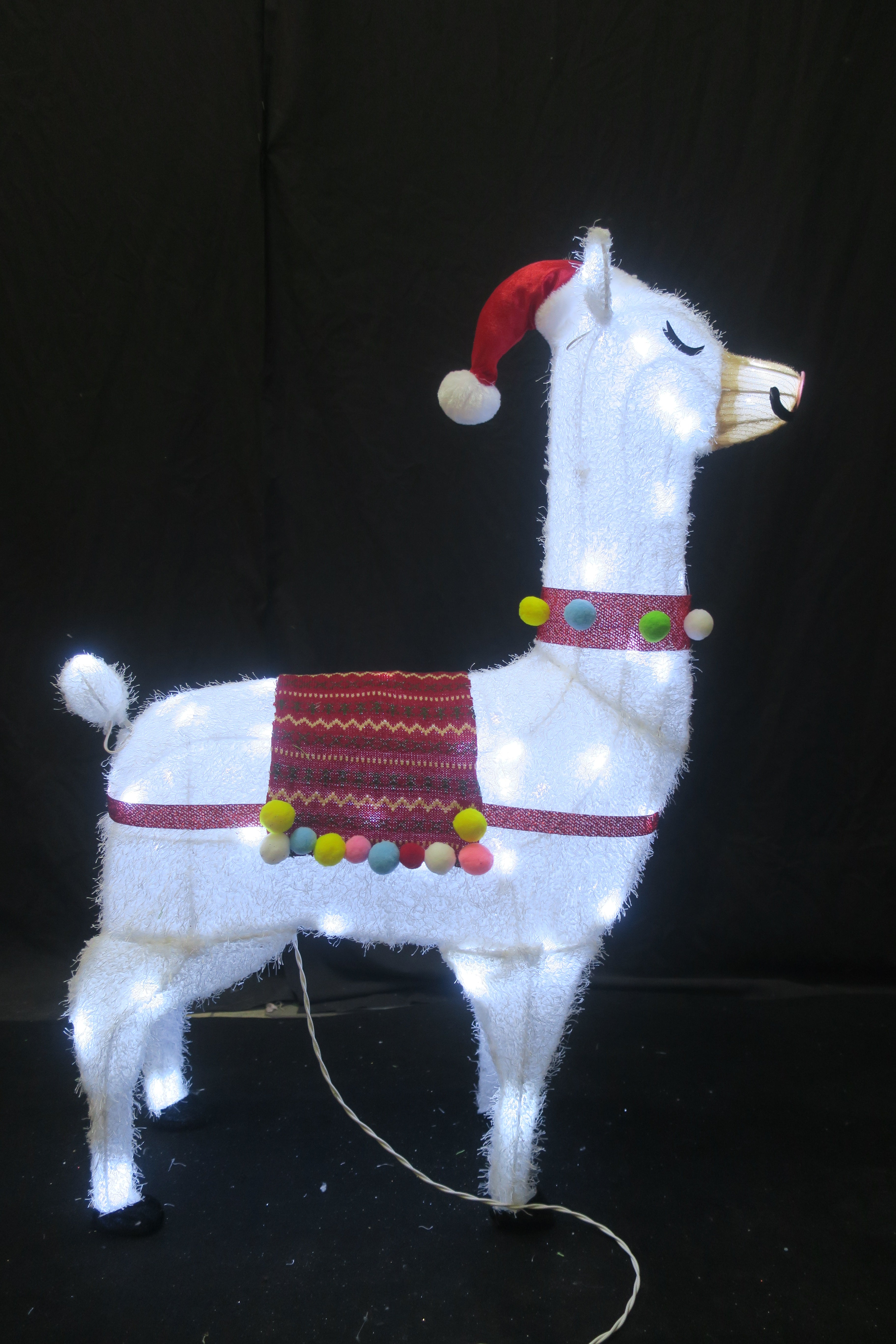 41-inch 100-light fabric Christmas llama light