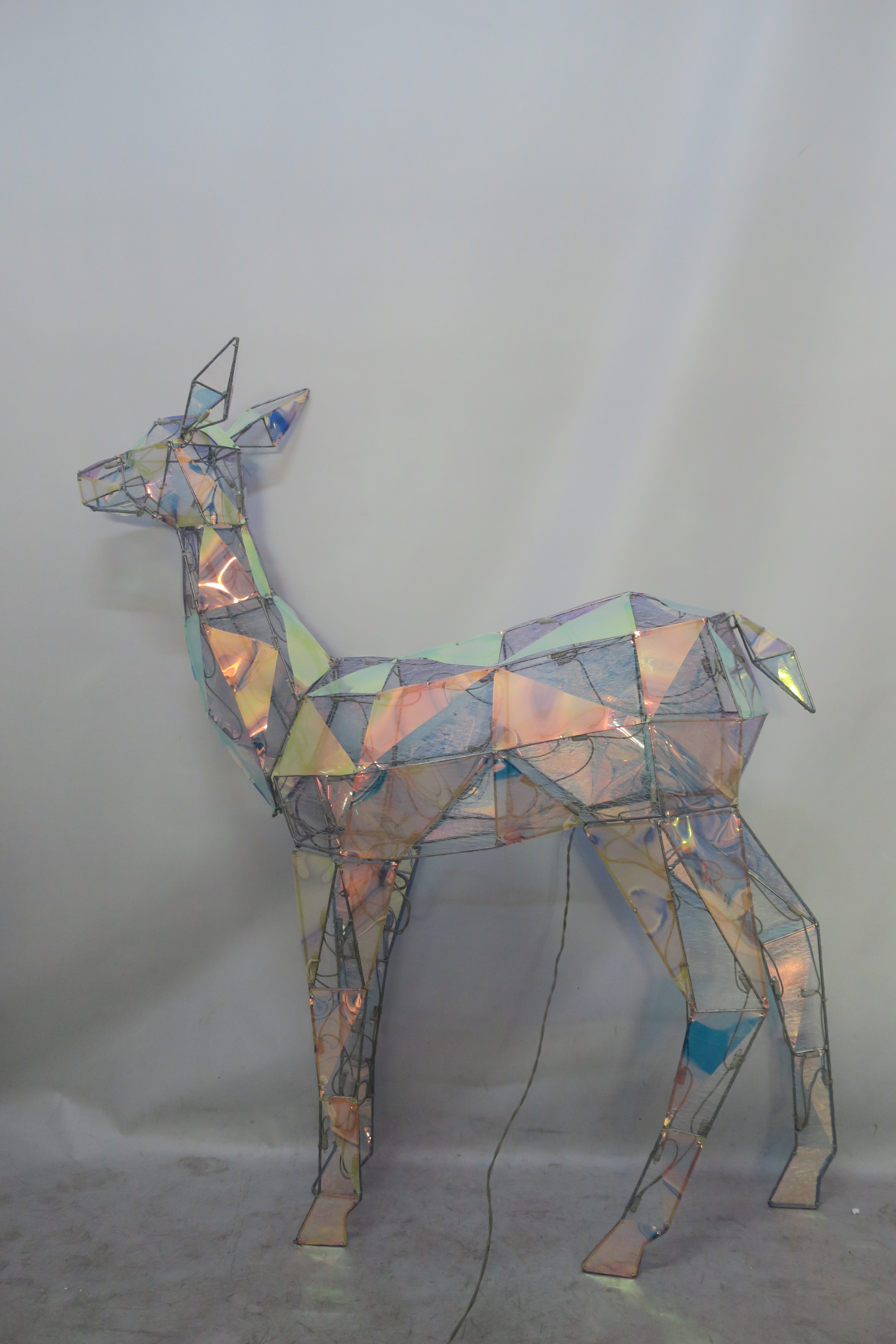 52-inch 120-light diamond-shaped iron frame with messy net cloth and rainbow film deer decoration