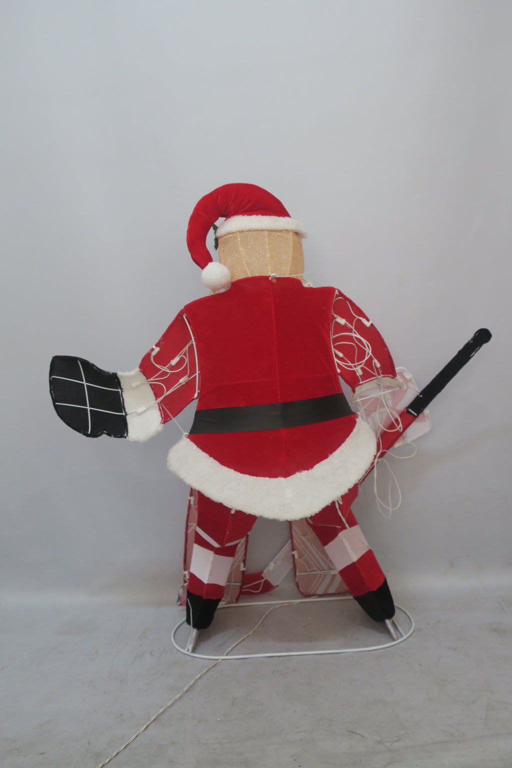 39-inch 100-light fabric-wrapped hockey husband decoration